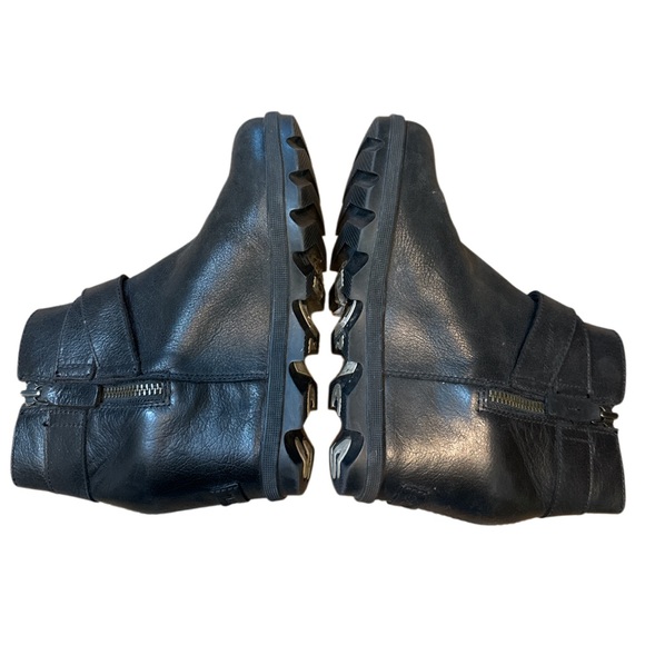 SOREL Joan of Arctic Wedge II Buckle Bootie Size 7.5 - Picture 8 of 10